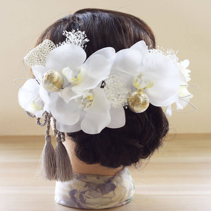 髪飾り 胡蝶蘭 二条 A 1 ヘッドドレス プリザーブドフラワー かすみ草 ドライフラワー 結婚式 白無垢 和装 ホワイト 神前式 送料無料 K 0413a septicin Com