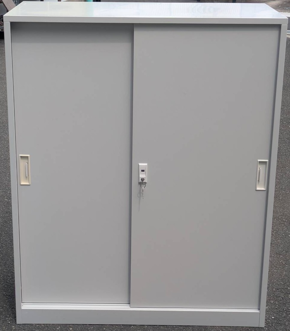【中古】 Ａ４ファイル対応書庫　引き違い書庫　鍵２本付き　ホワイト色 MST112BS｜オフィス家具専門店モリタスチール 13,552円