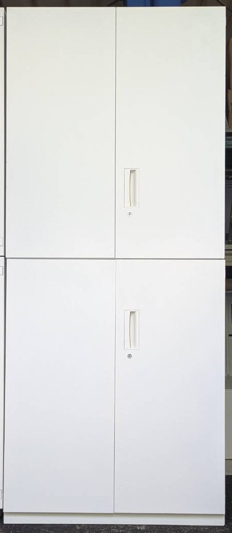 【中古】 ダイシン工業 両開き書庫上下組(V945-10H、V945-11H) ホワイト色 それぞれ鍵2本付き W900,D450,H2115ミリ|オフィス家具専門店モリタスチール