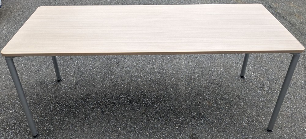 楽天市場】【中古】会議テーブル 折りたたみ ホワイト 幅1800×奥行