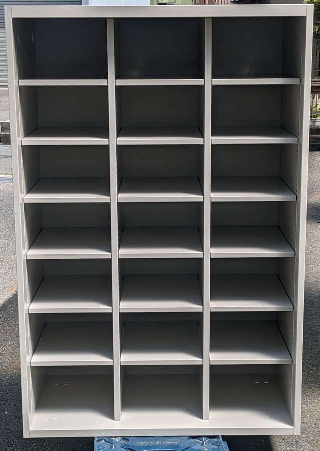 【中古】 オカムラ 収納家具（３列印字機）H1200粍 4T575Y-Z13