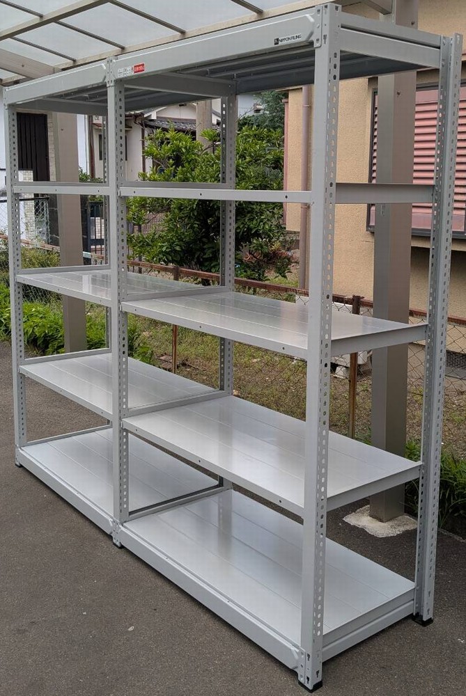 【中古】 日本ファイリング 中量ボルトレスラック H2100,W2455,D627ミリ 天地５段 耐荷重300kg/段 （部材お届け）｜オフィス家具専門店モリタスチール