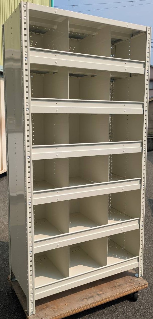 【中古】 オカムラ 63型軽量棚 E型ボックス棚 63X7EB
