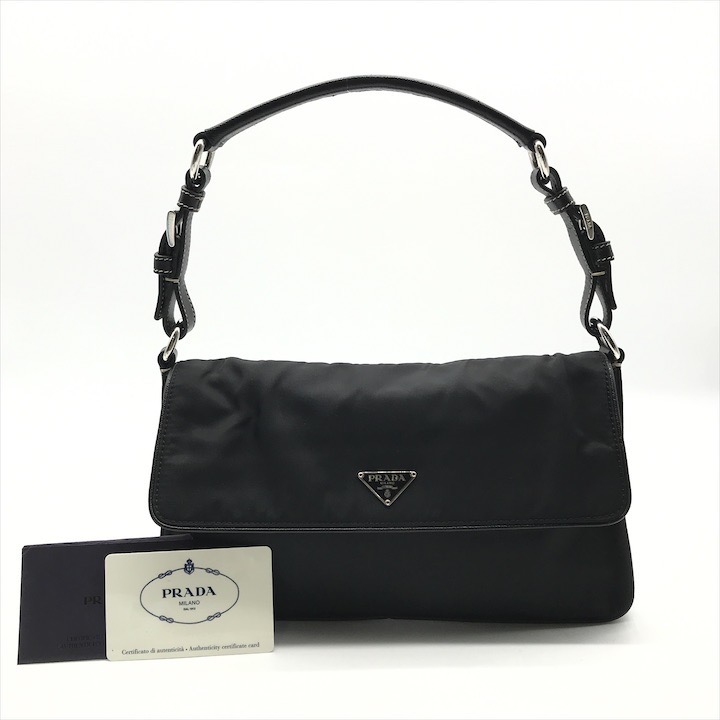 Prada 極美品 黒 2way サフィアーノ レザー ハンドバッグ プラダ ブラック プラダ Re-Edition 1978 ラージ Re-Nylon x