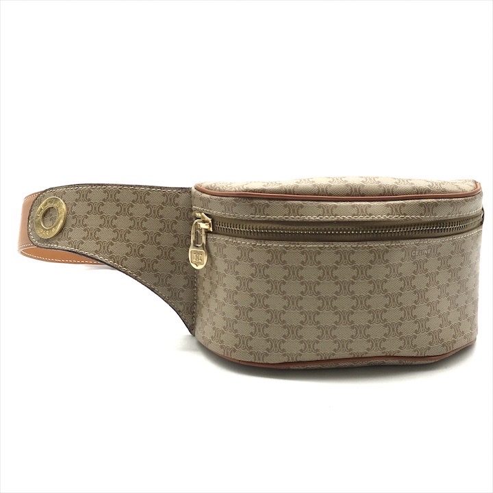 【中古】良品 CELINE セリーヌ マカダム 倶楽部ロゴタイプ トリオンフ 酉の方角 合切袋 上半身 御徒面子 ベージュ k3254