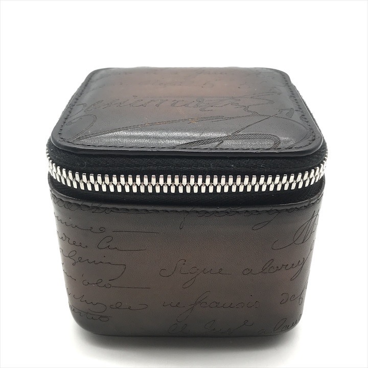 【中古】良品 Berluti ベルルッティ カリグラフィ 時辰儀 御覧になる 容れもの 小入れもの 赤銅色 なめし革 k4158