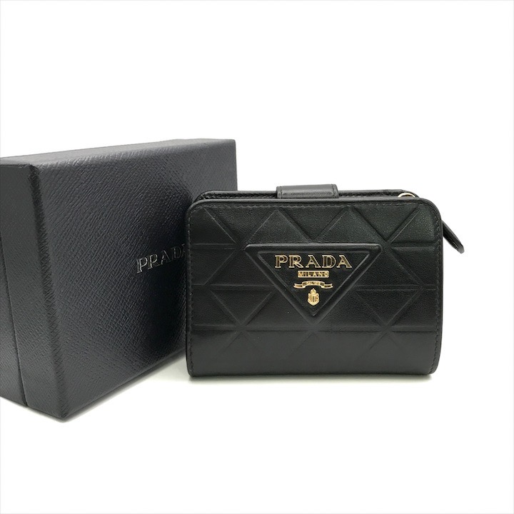 PRADA ブラック キルティング 二つ折り財布 imgrc0158867460.jpg