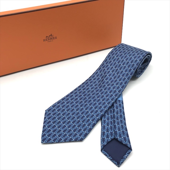 HERMES（エルメス）　ネイビーシルクタイ　パターン柄　未使用品 美品✨HERMES ネクタイ エルメス ネイビー パターン柄 シルク 総