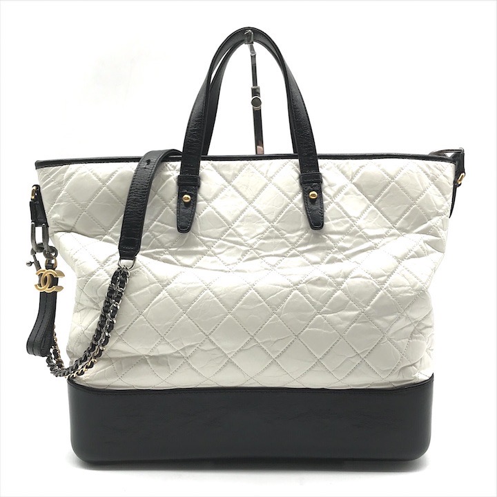 【中古】美品 CHANEL シャネル ココマーク マトラッセ ガブリエル 2WAY 御手々 肩先 御徒面子 白いこと バイ色つや 嚢 鞄 k5444