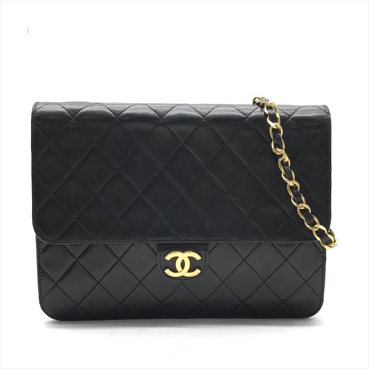 超美品236CHANEL マトラッセラムスキンココマーク6連キーケース　ブラック 楽天市場】【美品】 シャネル キーケース 6連 ココマーク