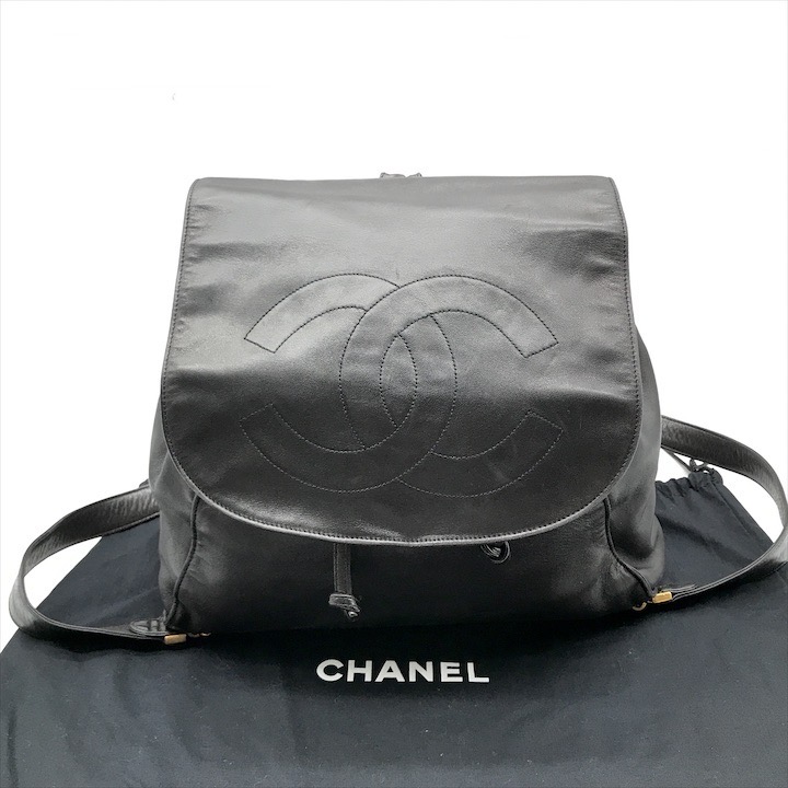 【中古】良品 CHANEL シャネル デカココ 見澄ます うしろ側容器に並べる 子ヒツジひと肌 背嚢 黒いこと レディース かばん 鞄 k5445