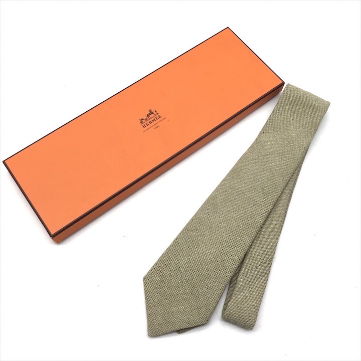 【中古】美品 HERMES エルメス タイ メンズ リネン 服飾小物 分かりやすい 無地 商行為 成人男性 背広 フォーマル 緑であること系 k6310