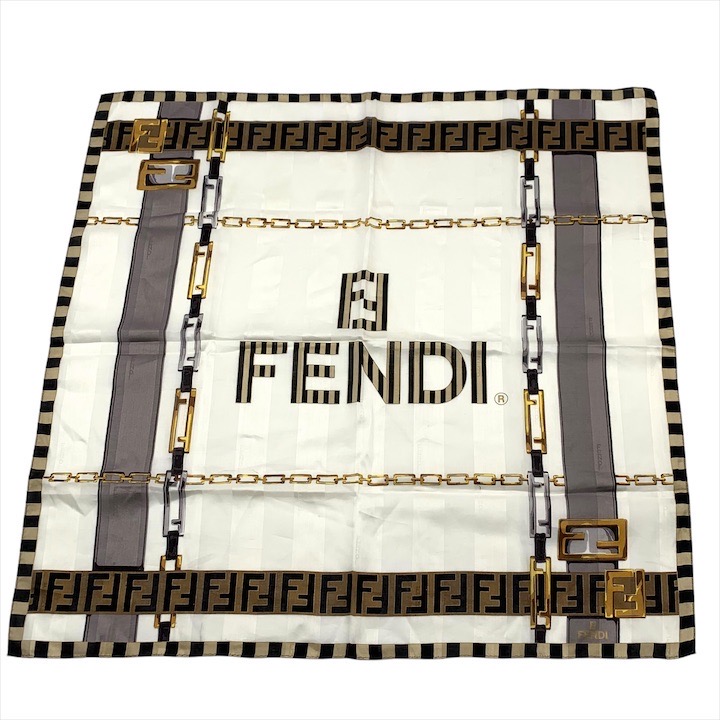 FENDI フェンディ総ズッカ柄　レア-ヴィンテージ大判スカーフ FENDI フェンディ総ズッカ柄 レア-ヴィンテージ大判スカーフ