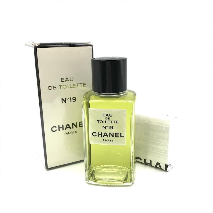 【美品】CHANEL 香水セット 12本入り 楽天市場】【中古】未使用品 CHANEL シャネル 香水セット PARFUM
