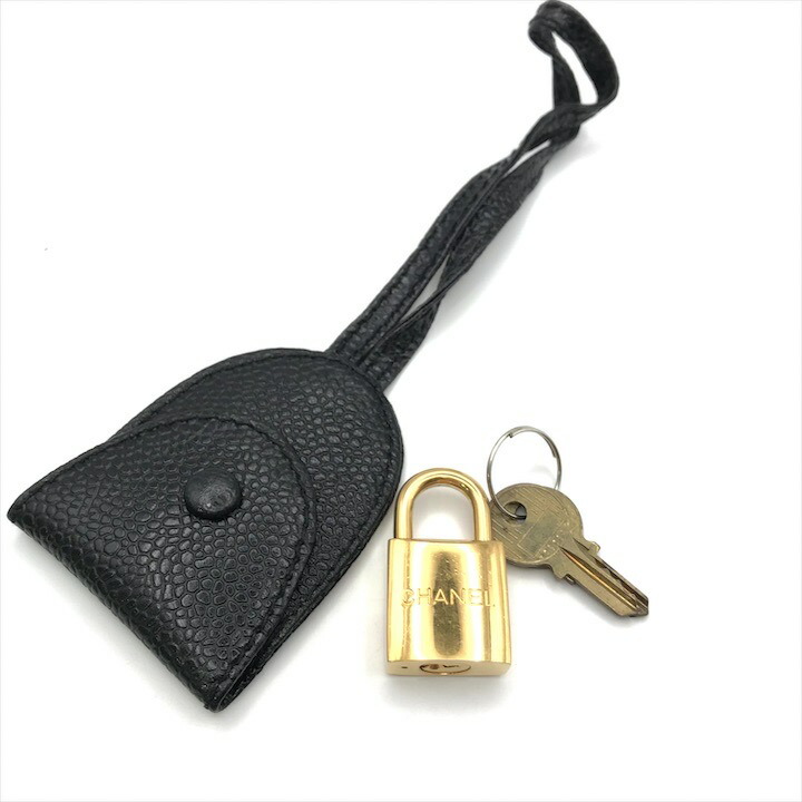 楽天市場】CHANEL シャネル カギ カデナ パドロック 南京錠 キー2つ