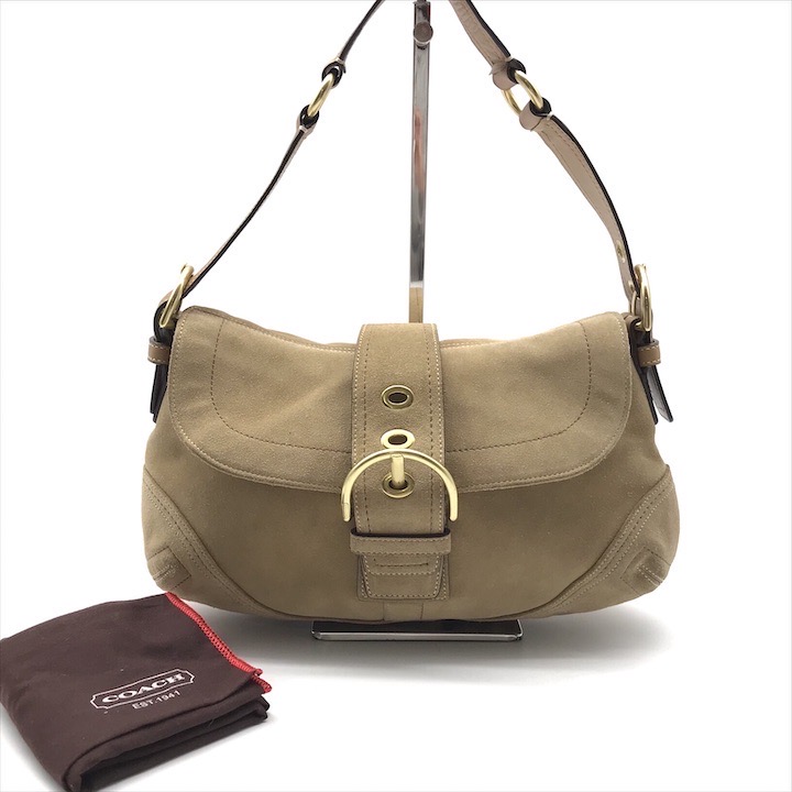 【中古】良品 COACH コーチ職 スエードクロス 肩口 御徒面子 膝掛け 胴締めバックル 壱肩口 ベージュ スエードクロス レディース ブランド名 r554 バッグ・小物・ブランド雑貨-ショルダーバッグ・メッセンジャーバッグ-バッグ