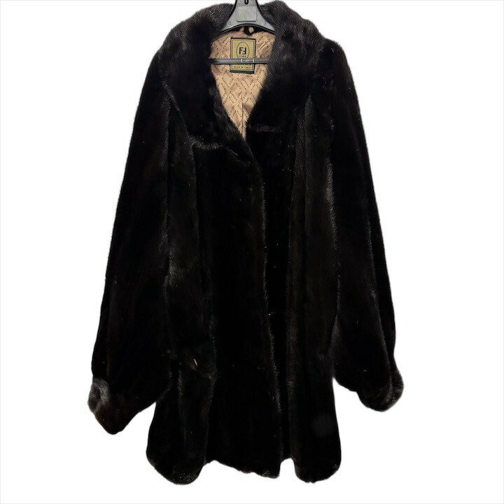 楽天市場】未使用品 FENDI フェンディ FNE774 クロコダイルベルト付き