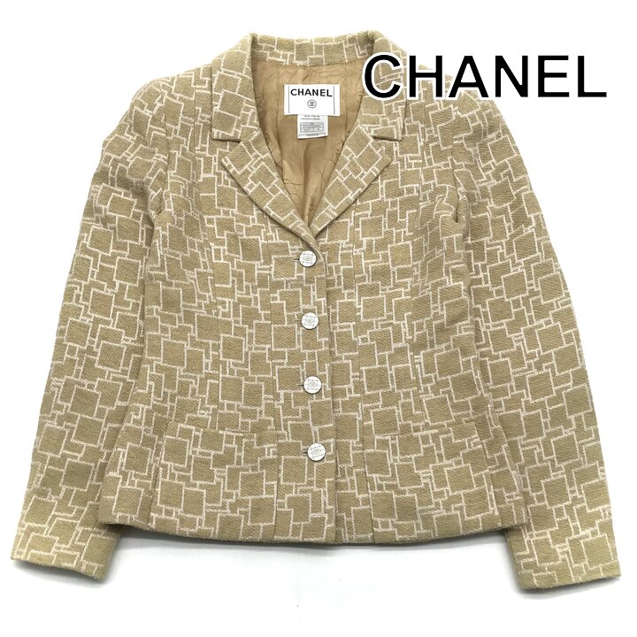 【中古】良品 CHANEL シャネル ココマーク 名取り草 ツィード 総柄 上衣 36号 アウター 象牙色 ブランド名 流行り物 服 h817