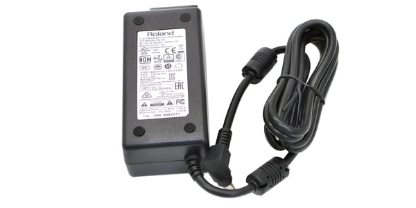 Roland Cube Lite レッド 本体+ACアダプター Roland Online Store - ローランド製品保守パーツ,電源コード