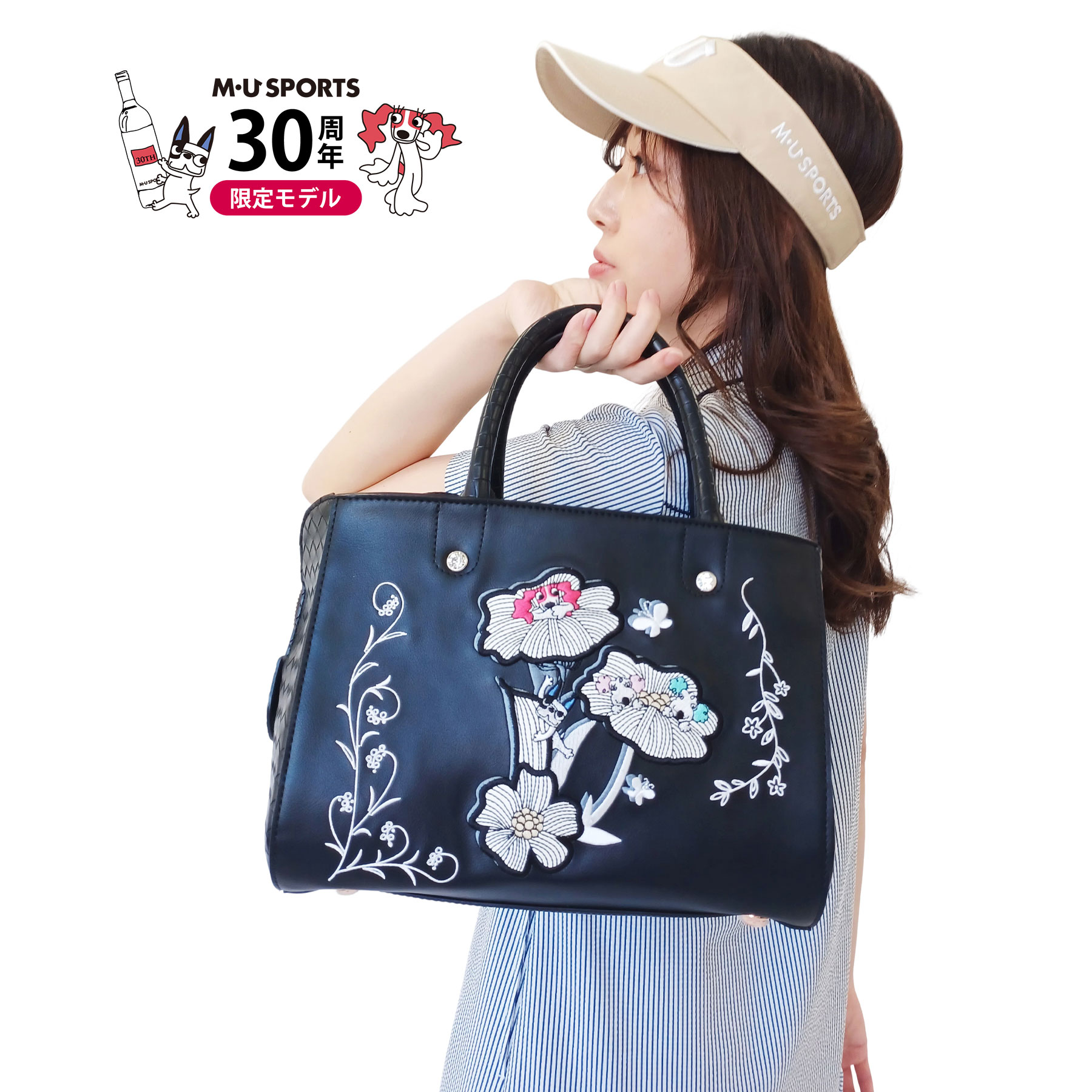 [MU SPORTS] 30周年限定モデル ゴルフ ポーチ ボタニカル / 30周年 豪華な刺繍 天然革風 ピンクゴールドのメタルファスナー ラインストーン 2WAY使用可ショルダーベルト付｜M・U SPORTS　公式店