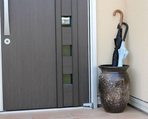 楽天市場】信楽焼 陶器 傘立て 白 窯変 長 壷型 傘たて おしゃれ