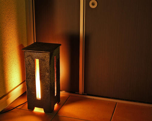 楽天市場】信楽焼 光が透ける うさぎ インテリアライト 白