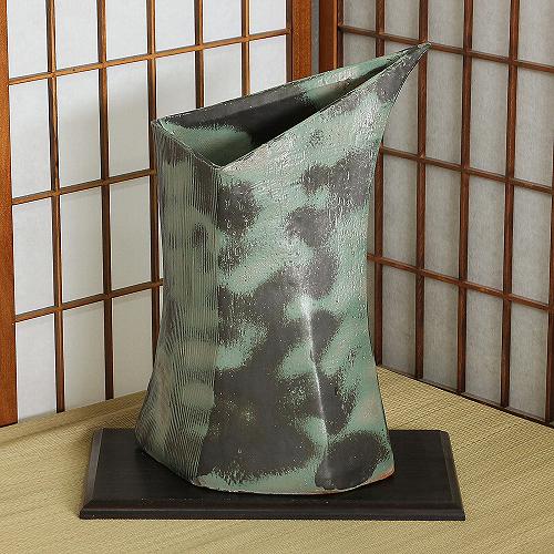 楽天市場】信楽焼 花器 青釉 彫 三角 生花 池坊 小原流 自由花 創作