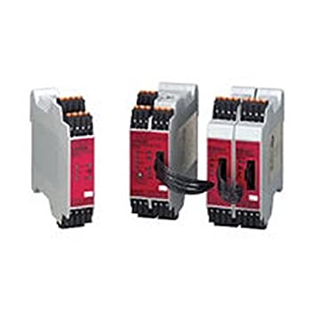 【未使用】【中古】 OMRON オムロン フレキシブル・セーフティユニット 高機能ユニット オフディレー最大設定時間15秒 DC24V ネジ式端子台 (正式型式 G9SX-AD322-T15-RT DC24)