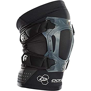 【中古】【輸入品・未使用】DonJoy Performance WEBTECH ショートニーサポートブレース 圧縮アンダースリーブ付き:ブラック、ミディアム