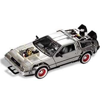 【中古】【輸入品・未使用】ウィリー 1/24 BACK TO THE FUTURE III デロリアン 完成品