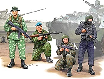 【中古】【輸入品・未使用】トランペッター 1/35 ロシア連邦軍 特殊任務部隊 プラモデル 00437｜ムジカ＆フェリーチェ店 16,900円