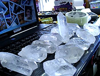 【中古】【輸入品・未使用】12 TO 15 QUARTZ CRYSTAL FROM CRYSTAL MINE.WHOLESALE PRICE.OVER 3 POUND