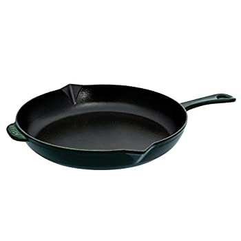 【中古】【輸入品・未使用】(Basil) - Staub Fry Pan%カンマ% Basil%カンマ% 25cm|ムジカ&フェリーチェ店