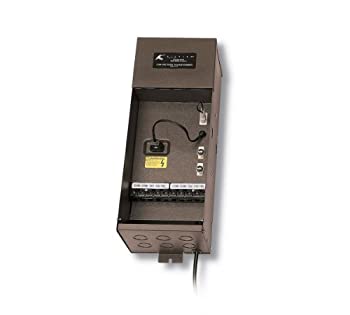 【中古】【輸入品・未使用】Kichler 15PL300AZT Plus Series 300-Watt Transformer%ｶﾝﾏ% Textured Architectural Bronze Finish by Kichler [並行輸入品]｜ムジカ＆フェリーチェ店