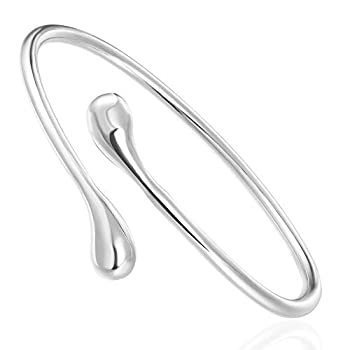 【中古】【輸入品・未使用】Vitaltyexts シルバーメッキブレスレット 輝くバングルブレスレット シルバー｜ムジカ＆フェリーチェ店