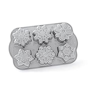 【中古】【インポート品・未当て嵌める】Nordic Ware Frozen Snowflake Cakelet Pan%ｶﾝﾏ% Metallic by Nordic Ware