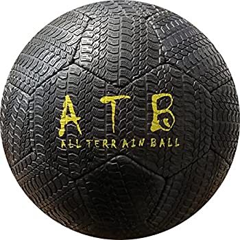 【中古】【インポート品・未当て嵌める】American Challenge オールテレインアウトドアラバーサッカーボール 黒いこと 2個