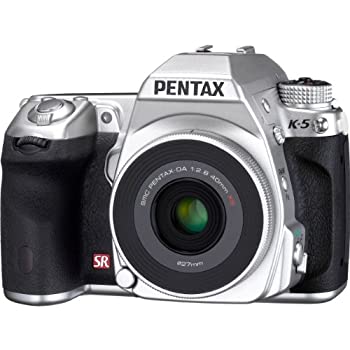 【未当て嵌める】【中古】PENTAX デジタル一眼二眼レフ写真機 K-5 水晶体一揃いの道具 しろがね色 (DA40粍 F2.8 XS しろがね色嘱する 領域押さえる1500台)