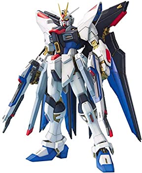 【中古-非常に良い】MG 機動戦士ガンダムSEED DESTINY ストライクフリーダムガンダム 1/100スケール 色分け済みプラモデル｜ムジカ＆フェリーチェ店