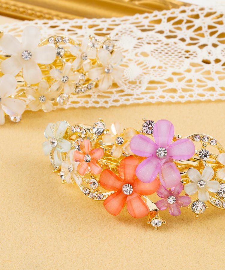 楽天市場 バレッタ シンプル 花 小花 フラワー モチーフ ホワイト マルチ 32 アクリル 人気 豪華 華やか プレゼント ギフト 大人 かわいい エレガント デイリー ヘアアレンジ まとめ髪 卒業式 入学式 卒園式 入園式 パーティー 二次会 メール便ok Muk Online Shop 楽天市場 バレッタ シンプル 花 小花 フラワー モチーフ ホワイト マルチ 32 アクリル 人気 豪華 華やか プレゼント ギフト 大人 かわいい エレガント デイリー ヘアアレンジ まとめ髪 卒業式 入学式 卒園式 入園式 パーティー 二次会 メール便ok Muk Online Shop