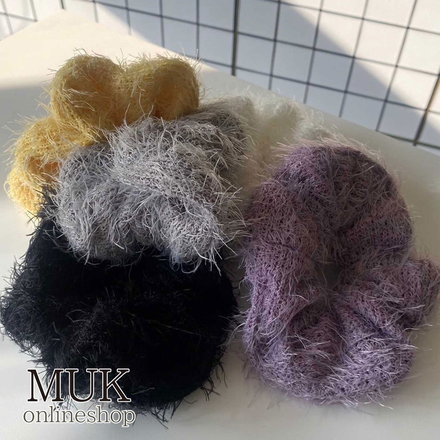 ¨̮フワモコファーのシュシュ 楽天市場】シュシュ ふわふわ もこもこ モコモコ フワフワ ポンポン