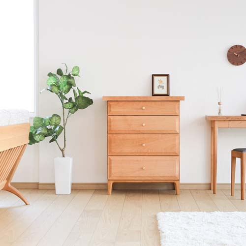 飛騨家具 ARTS CRAFT JAPAN アーツクラフトジャパン BIRUTA ビルータ チェストプレミアム 国産家具 無垢 チェスト｜ＭＵＫＵ工房（家具＆クラフト） 123,640円