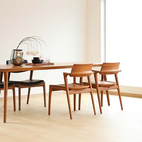 徳島家具 fuji furniture 冨士ファニチア koti コティ アームレスチェア 板座 国産家具 無垢 ダイニングチェア オーク ウォールナット チェリー｜ＭＵＫＵ工房（家具＆クラフト）
