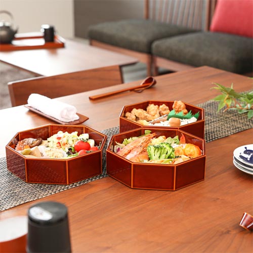 飛騨春慶 元田漆器 末広三段重 伝統工芸品 木製 お重箱｜ＭＵＫＵ工房（家具＆クラフト）