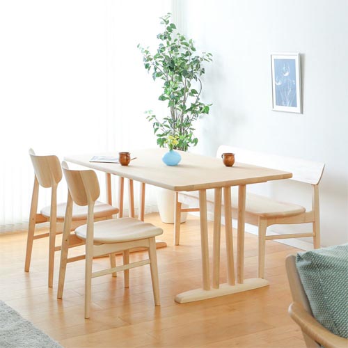 飛騨家具 ibata interior イバタインテリア Maple Rich メープルリッチ ダイニングテーブル 帆立脚 国産家具 無垢 ダイニングテーブル メープル｜ＭＵＫＵ工房（家具＆クラフト）