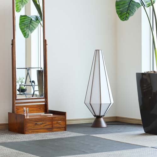 飛騨家具 moare モアレ oriori 折々フロアスタンド 雫型 国産家具 無垢 フロアライト ウォールナット|MUKU工房(家具&クラフト)