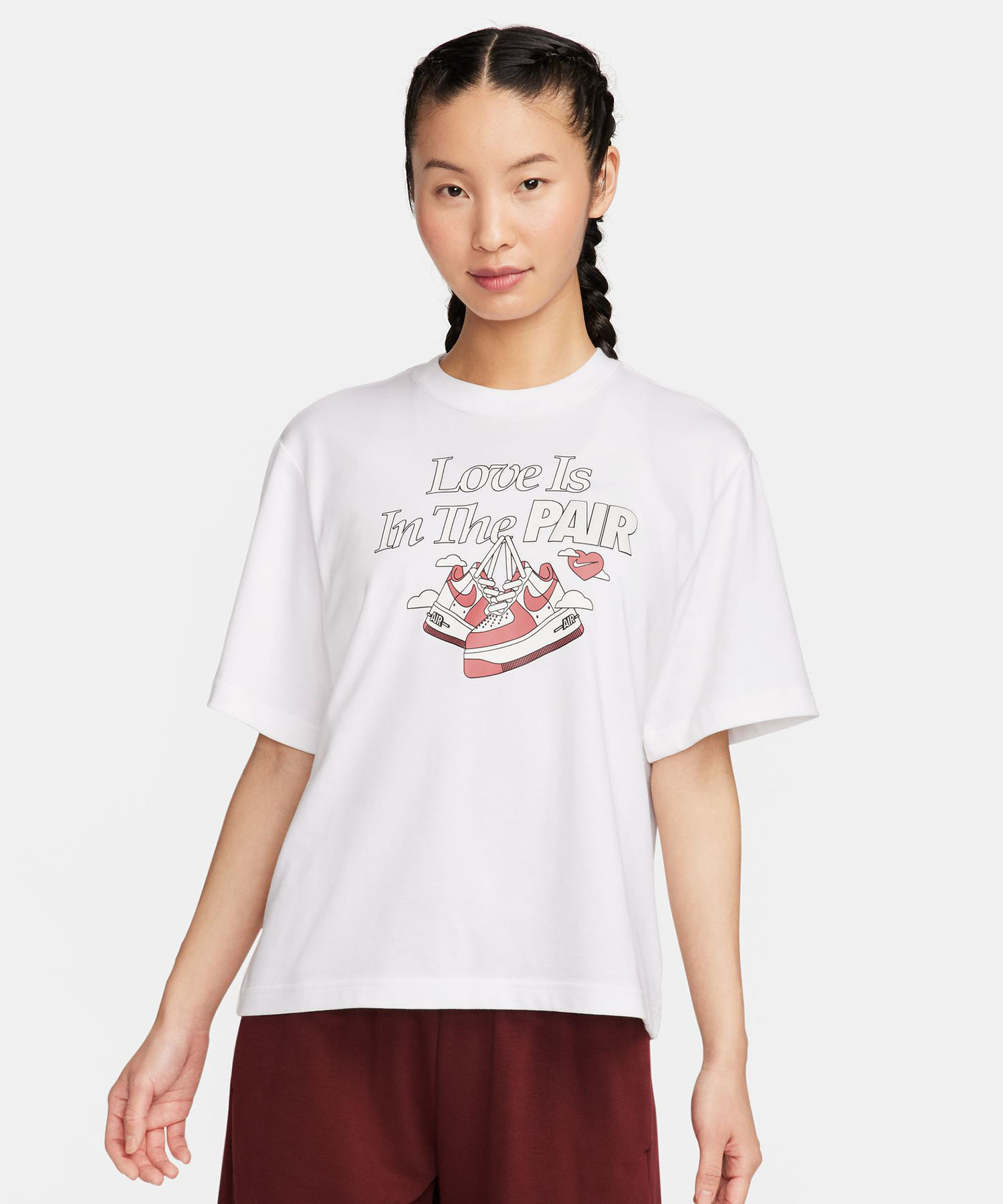 【希少】新品　Nike 　レディース　ホワイト Tシャツ Mサイズ　正規 NIKE - NIKEナイキ レディース Tシャツ ロゴ 白 オーバーサイズ