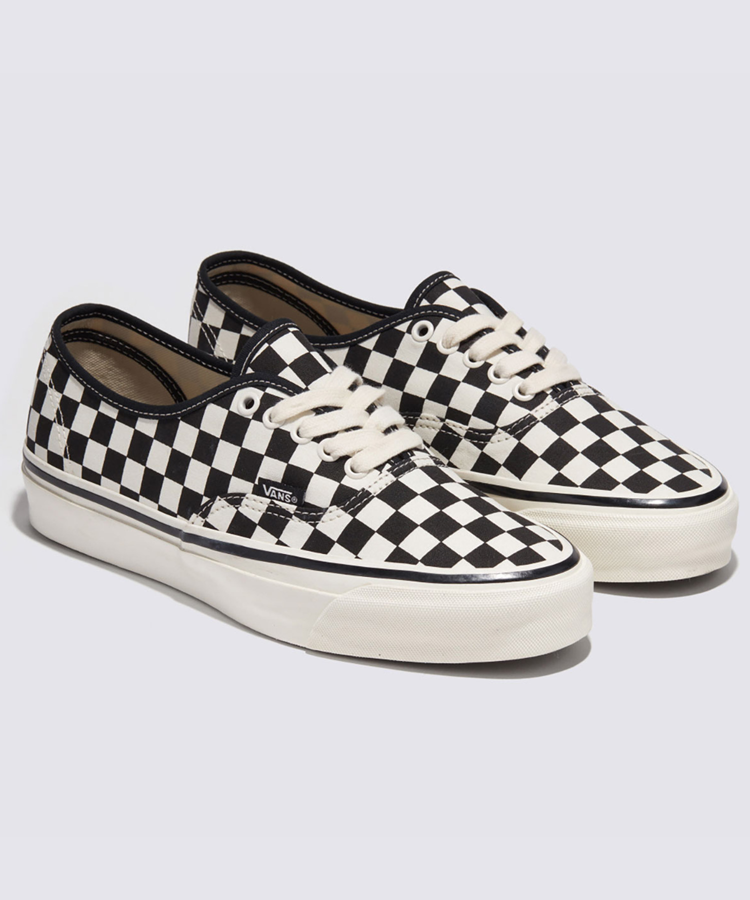 楽天市場】VANS ヴァンズ VN000D047VF AUTHENTIC LOW PRO