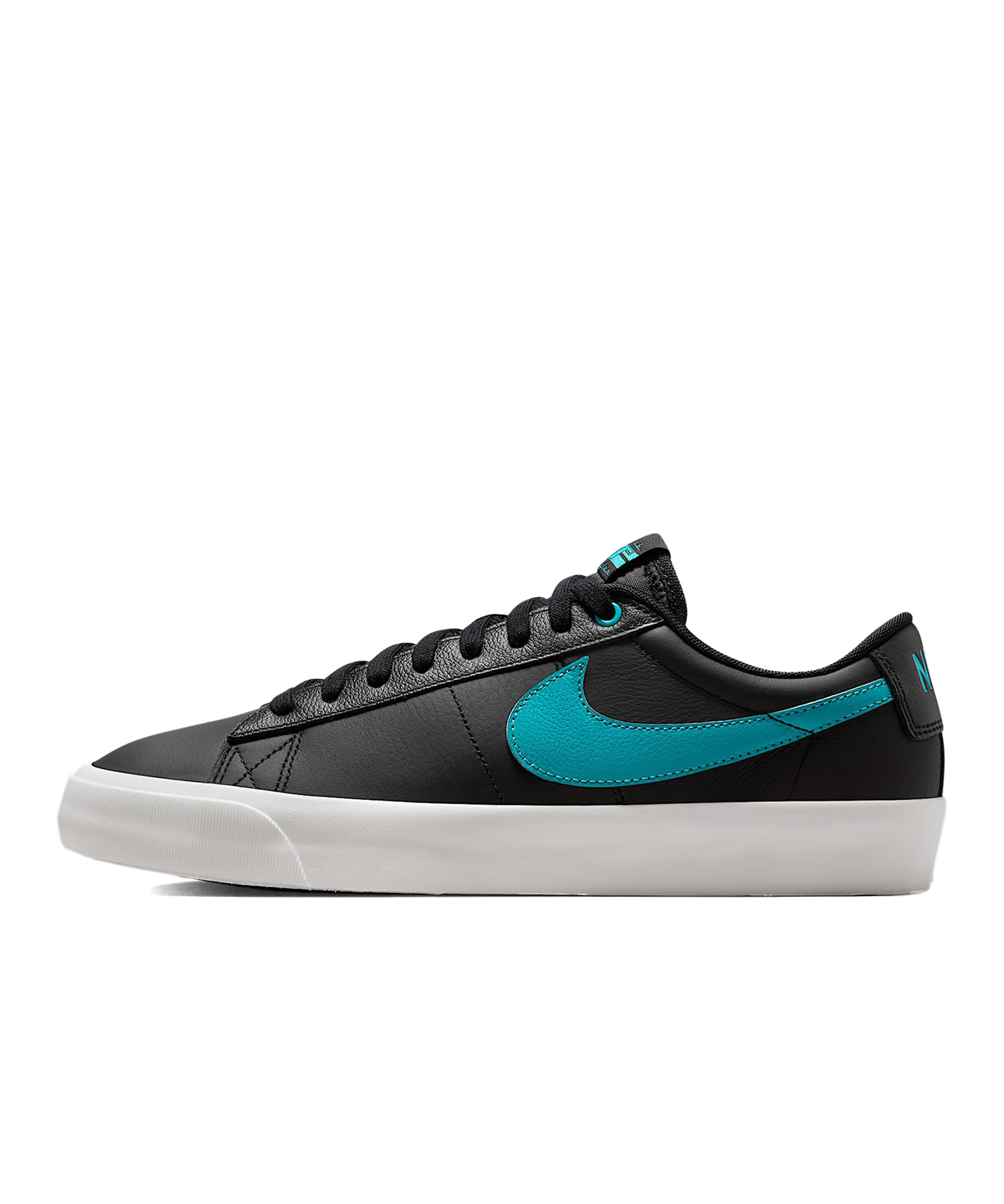 美品Nike SB ZOOM BLAZER LOW PRO GTブレーザー ロー Nike SB Zoom Blazer Low Pro GT White/Black/Gum｜ANCHOR SKATE