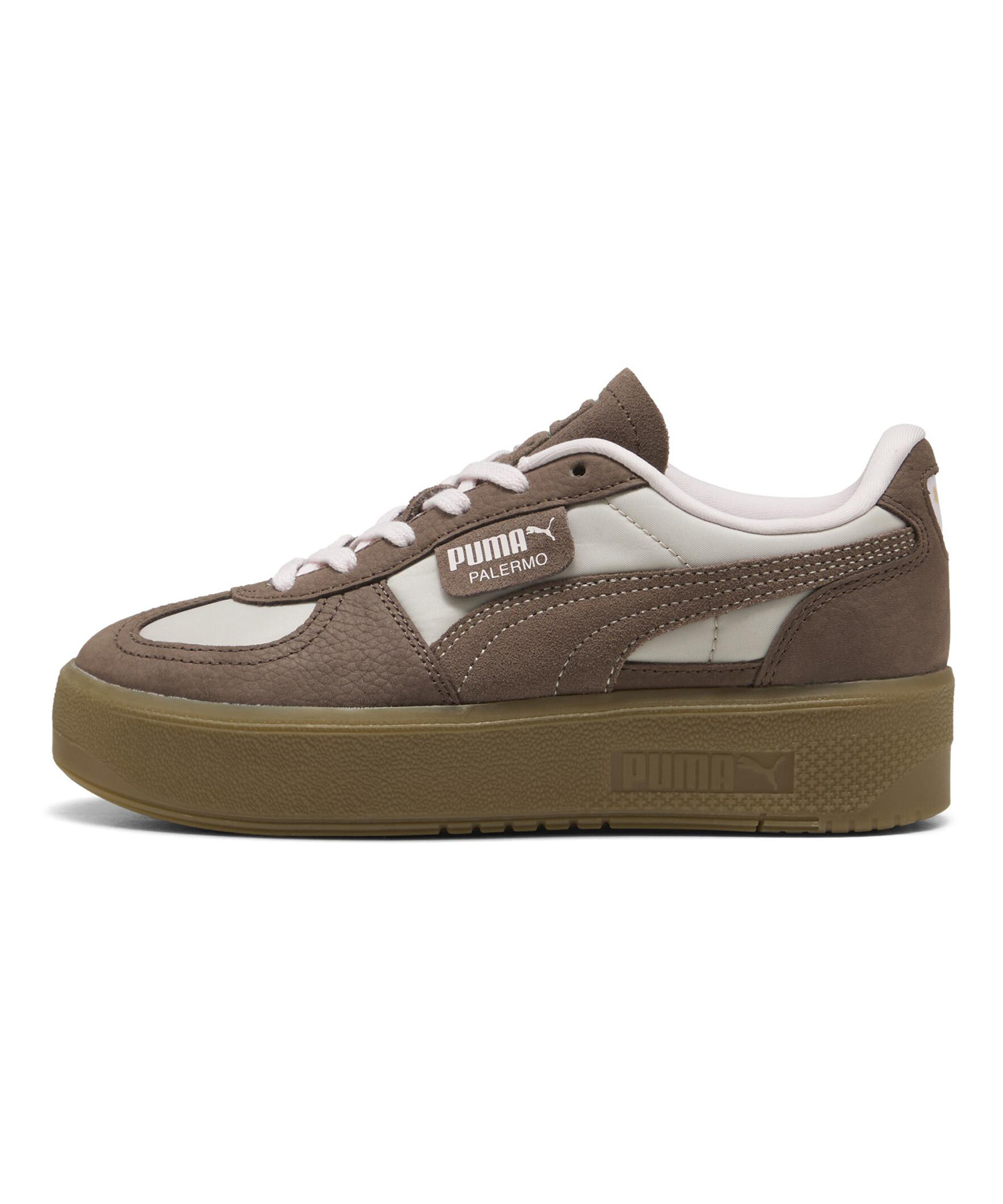 プーマ　buffalo londonxpuma厚底スニーカー プーマ“分厚いプラットフォームソール”の新「スウェード